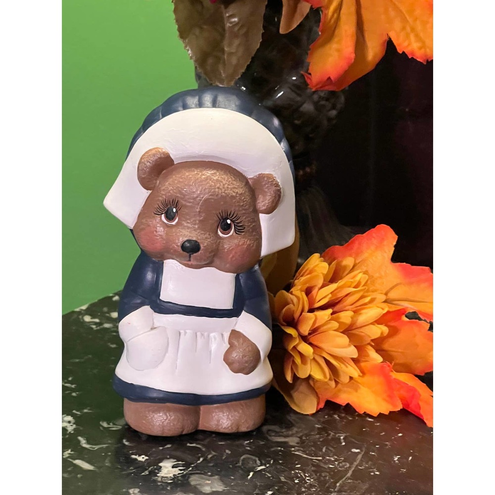 Ceramic Pilgrim Bear Thanksgiving Harvest Decor Figurines Fall Decor